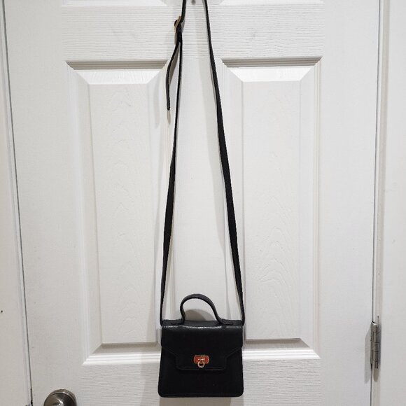 Vintage Picard Black Leather Handbag with Gold-Tone Closure - Made in Germany - Picture 3 of 14